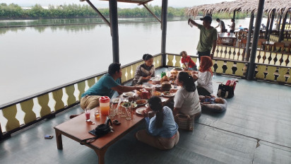 Yuk ke Baron Semarang! Ngabuburit Asik dan Buka Puasa dengan Menu Ikan Bandeng Panggang Spesial