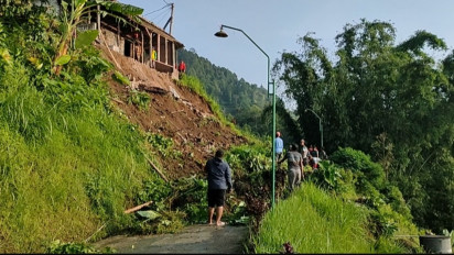 Hujan Lebat di Magetan, 9 Titik Tanah Longsor, Rusak Rumah dan Tutup Akses Jalan Antar Desa