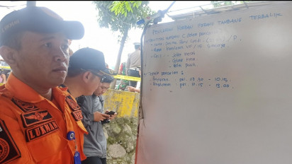 Satu Korban Belum Ditemukan, Tim Sar Gabungan Sisir Sekitar Lokasi Tenggelamnya Perahu Tambangan di Surabaya