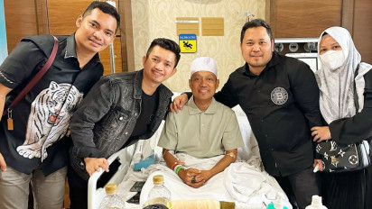 Kondisi Terkini Ustaz Das'ad Latif yang Terbaring Lemah di RS Mount Elizabeth Singapura dan Sempat Dikira Kena Kanker