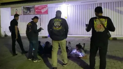 Polisi Amankan Puluhan Remaja di Lampung Selatan Diduga Hendak Perang Sarung, Sita Kain Sarung dan Senjata Tajam