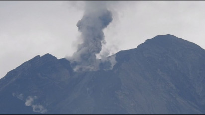 Gunung Semeru Semburkan 23 Kali Letusan Setinggi 1000 Meter, BPBD Himbau Warga Waspadai Banjir Lahar dan APG