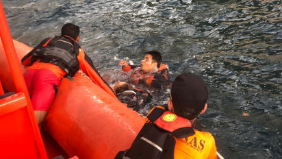 WNA Rusia Tergulung Ombak di Pantai Kelingking Bali