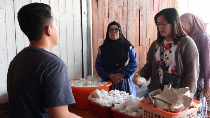 Berburu Takjil Zam-zam Menu Favorit Berbuka Puasa di Padang Sidempuan