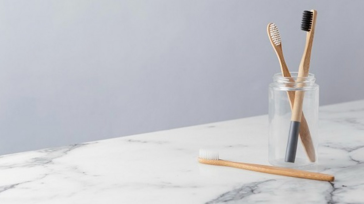 Apa Hukum Gunakan Siwak dan Pasta Gigi Bagi Orang Berpuasa?
            - galeri foto