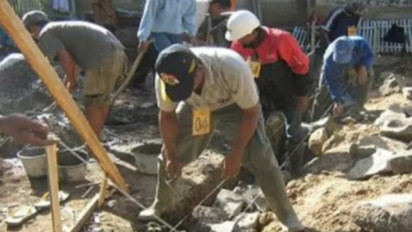 Pekerja Berat Boleh Tidak Puasa? Begini Penjelasan Ustaz Abdul Somad