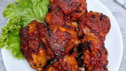 Resep Ayam Bumbu Rujak yang Menggugah Selera, Siap-Siap Ketagihan!