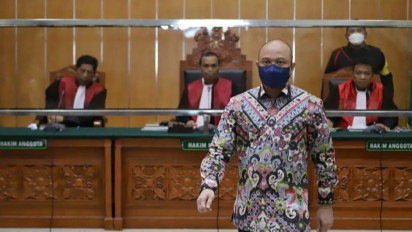 Teddy Minahasa Dituntut Hukuman Mati, Hotman Paris Optimis: Batal Demi Hukum!