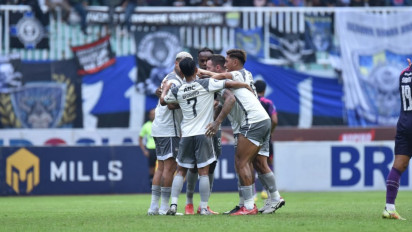 Lawan Persija, Pelatih Persib Luis Milla Fokus Berikan Kemenangan untuk Bobotoh