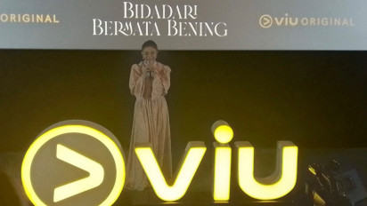 Rossa Bawakan Lagu Original Soundtrack 'Kanti' di Screening VIU Original Series Bidadari Bermata Bening