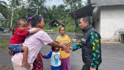 100 KK Terisolir Lahar Hujan Semeru, Bupati Lumajang Minta untuk Direlokasi