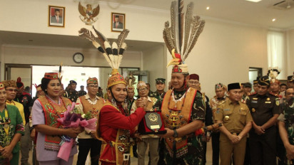 Beri Gelar Kehormatan ke Panglima Yudo, Agustiar Sabran Harap Ada Putra-putri Dayak Jadi Petinggi TNI