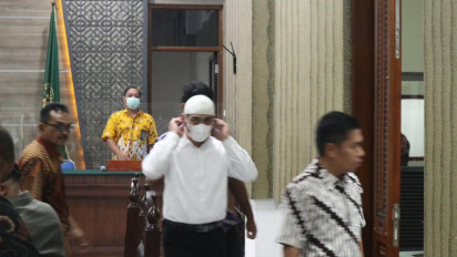 Majelis Hakim PN Kediri Tolak Eksepsi Terdakwa Ferry Irawan