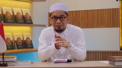 MasyaAllah Bikin Adem, Ustaz Adi Hidayat Beberkan Ayat Al Quran Tentang Rumah Tangga, Cocok Dikaji Pak Su dan Bunda