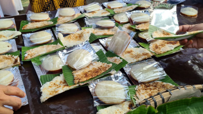 Gurihnya Intip Ketan, Makanan Khas Ramadhan yang Kian Langka