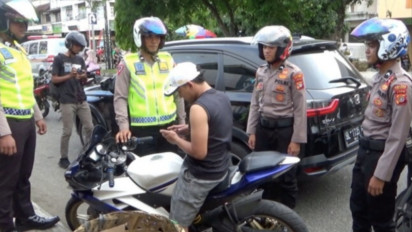 Ganggu Warga Ibadah Selama Bulan Ramadhan, Petugas Gabungan Gelar Razia Knalpot Brong Di Meulaboh