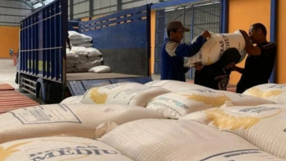 PKS sebut Bulog Lebih Sibuk Urusi Impor Daripada Penyerapan Panen Raya