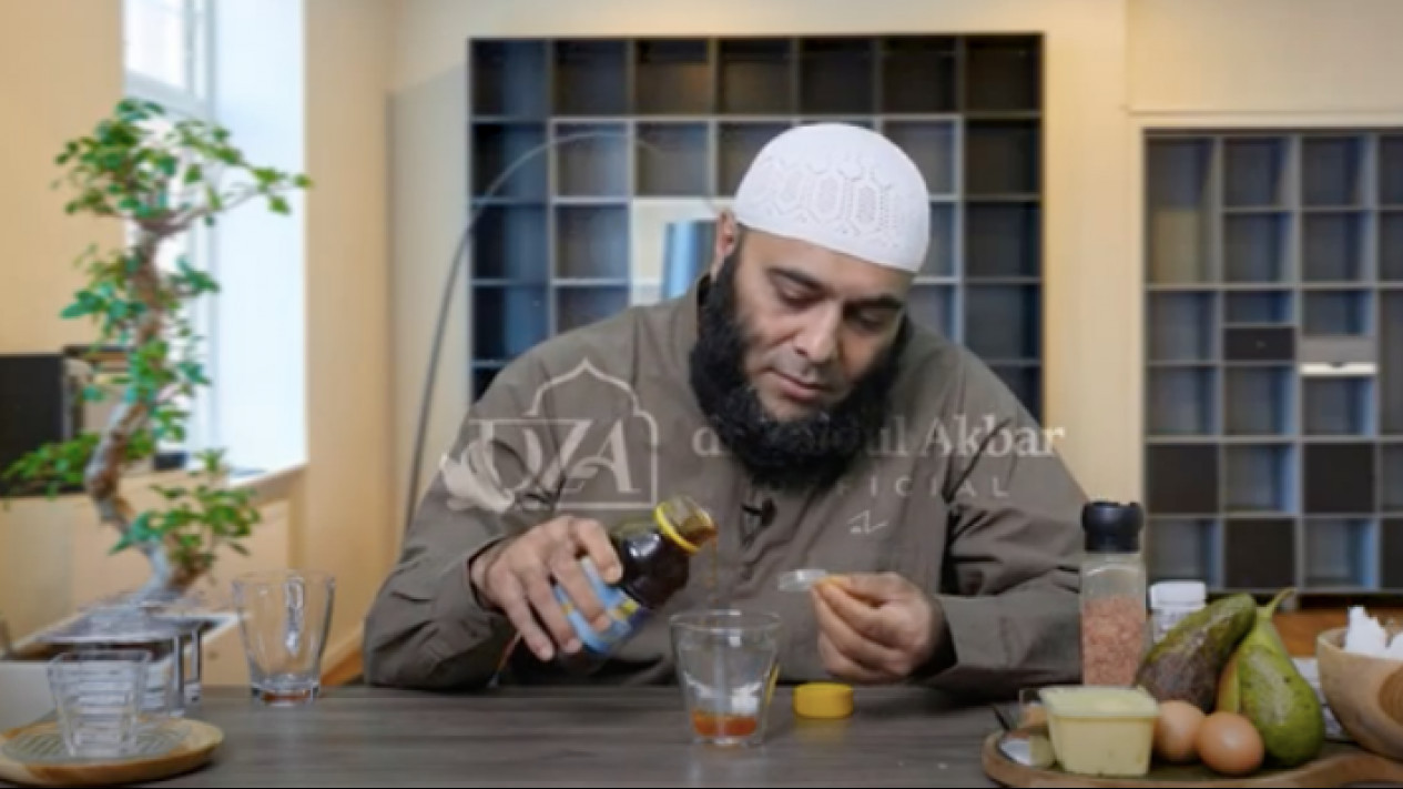 Cuman Modal 3 Bahan, Ini Resep Minuman Sehat untuk Buka Puasa Rekomendasi dr Zaidul Akbar
            - galeri foto