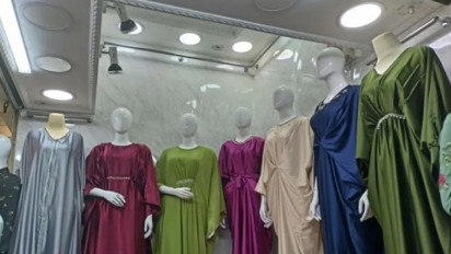 Segini Harga Gamis "Lesti Kejora" dan Kaftan yang Paling Diburu di Pasar Tanah Abang