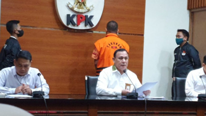 Seusai Diperiksa, KPK Langsung Tahan Rafael Alun Trisambodo