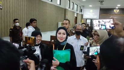 Usai Sidang sebagai Saksi Pelapor, Venna Melinda : Mudah-mudahan Aku Mendapat Keadilan