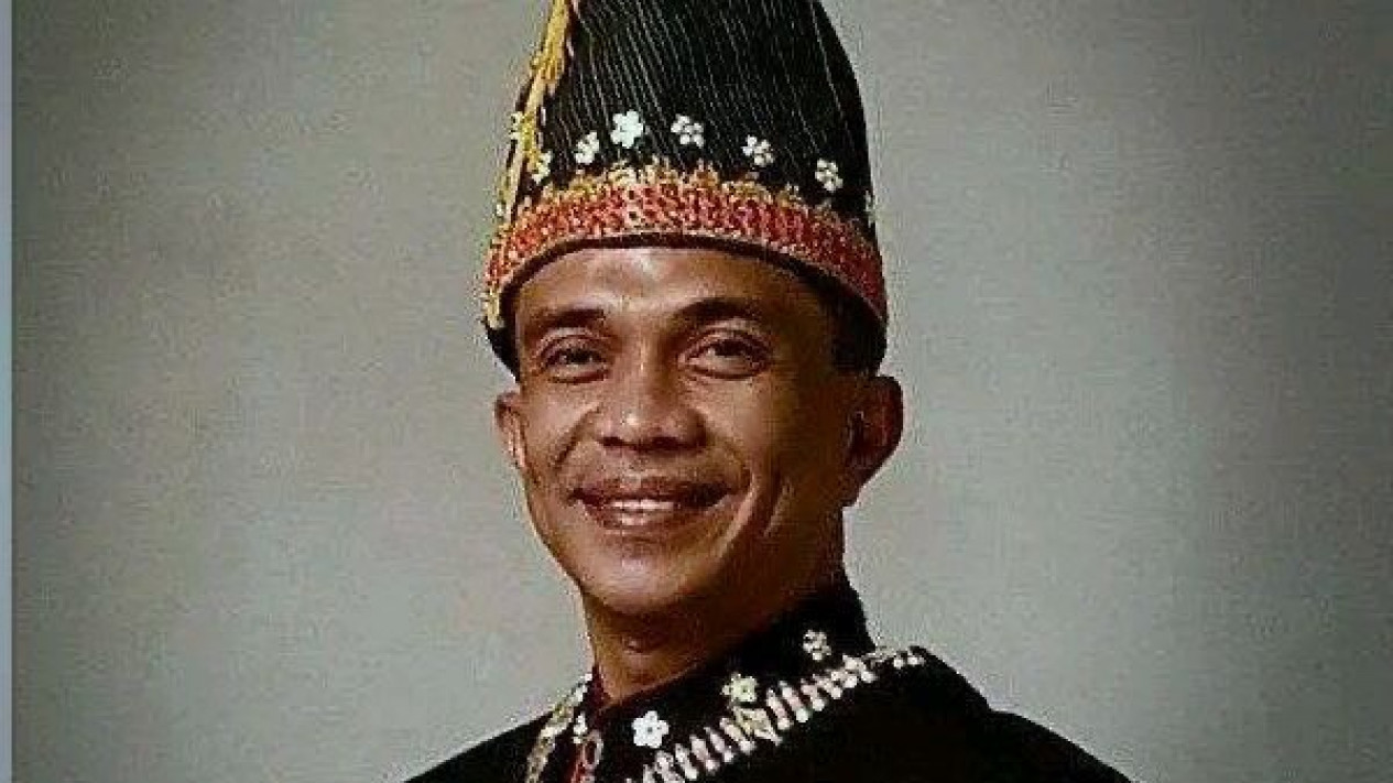 Ini Profil Anggota DPRD Sumut dari PDIP yang Maling Jam Tangan, Sudah 2 Periode Menjabat
            - galeri foto