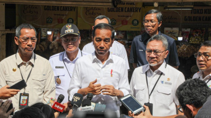 Temani Presiden Jokowi Sidak Pasar, Pj Gubernur DKI Pastikan Harga Pangan Stabil Menjelang Lebaran