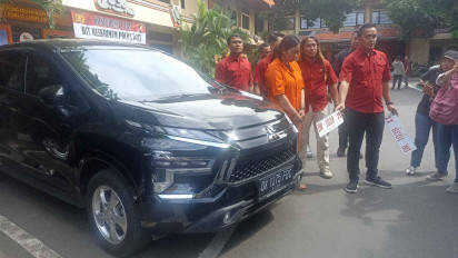 Gelapkan 13 Mobil Sewaan hingga Gadai Surat Tanah Palsu, Ibu Rumah Tangga di Bali Dibekuk Polisi