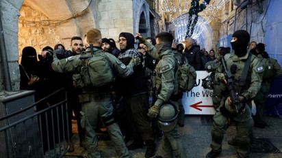 Israel Meluncurkan Serangan Udara ke Gaza