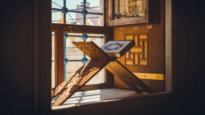 Nuzulul Quran, Begini Proses Turunnya Al-Qur'an di Bulan Ramadhan Berdasarkan Kajian Tafsir