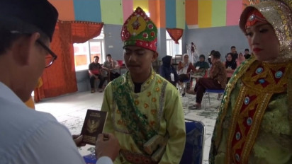 Tak Menyurutkan Niat Menikah, Tahanan Kasus Penganiyaan Menikahi Kekasihnya Meski Dalam Lapas