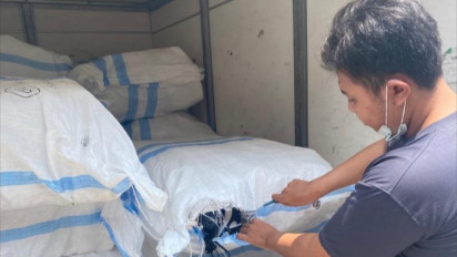 Gudang Cargo J&T Di Kawasan Percut Sei Tuan Digeledah Polda Sumut