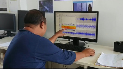 Hujan Abu Vulkanik Intensitas Ringan, Guyur sebagian Wilayah Gucialit Lumajang