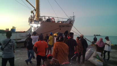 Curi Start Mudik, Ratusan Pemudik Pengguna Kapal Perintis Jokowi Tiba di Pelabuhan Mamuju