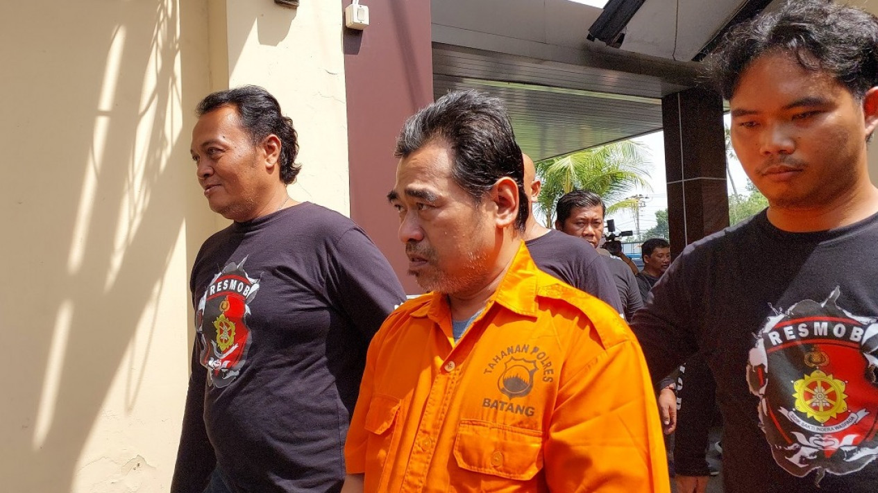 Biadab, Oknum Pengasuh Ponpes di Batang Ini Tega Cabuli 14 Santrinya
            - galeri foto