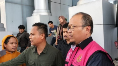 Adik Menteri Pertanian Ditahan Pihak Kejaksaan Tinggi Sulsel