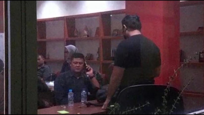 Usai Terkena OTT, Kepala DJKA Jawa Bagian Tengah Putu Sumarjaya, Jalani Pemeriksaan Oleh KPK di Polrestabes Semarang