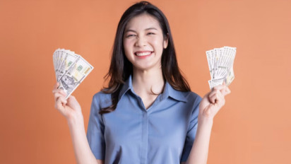 Ramalan Zodiak Besok Jumat, 14 April 2023, Scorpio, Sagitarius, Capricorn, Aquarius, Ada Peluang Karir Bergaji Besar Menghampiri