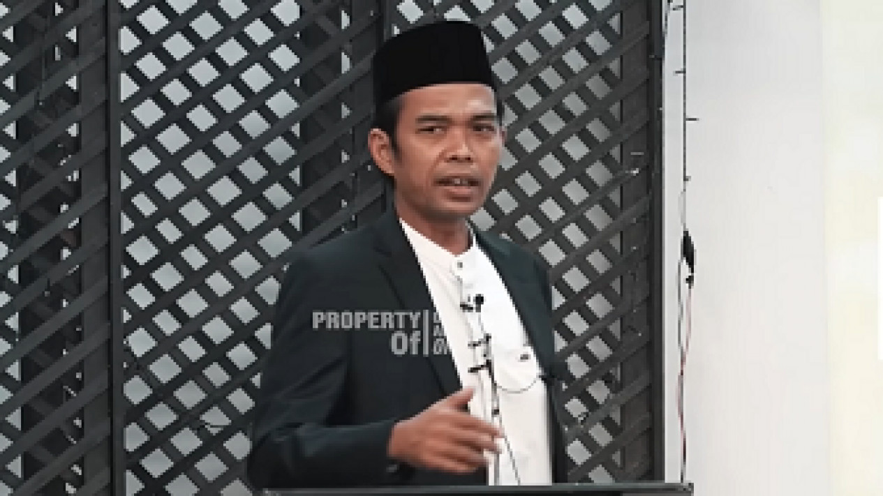 Hukum Menikahi Wanita yang Tidak Perawan, Ternyata Menurut Ustaz Abdul Somad...
            - galeri foto