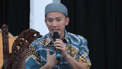 Sudah Tidak Perawan, Haruskah Jujur Kepada Suami? Ustaz Felix Siauw Beri Jawaban...