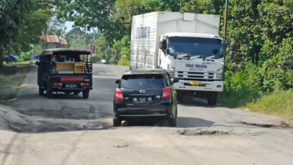 Prihatin! Jalur Mudik Jalan BY Pass Padang Sidempuan Rusak Parah dan Rawan Kecelakaan