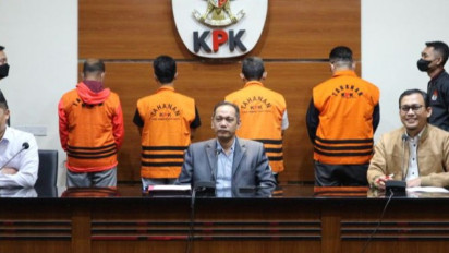 Wali Kota Bandung Yana Mulyana Jadi Tersangka Suap Proyek Bandung Smart City, Duit Rp924 Juta Disita KPK