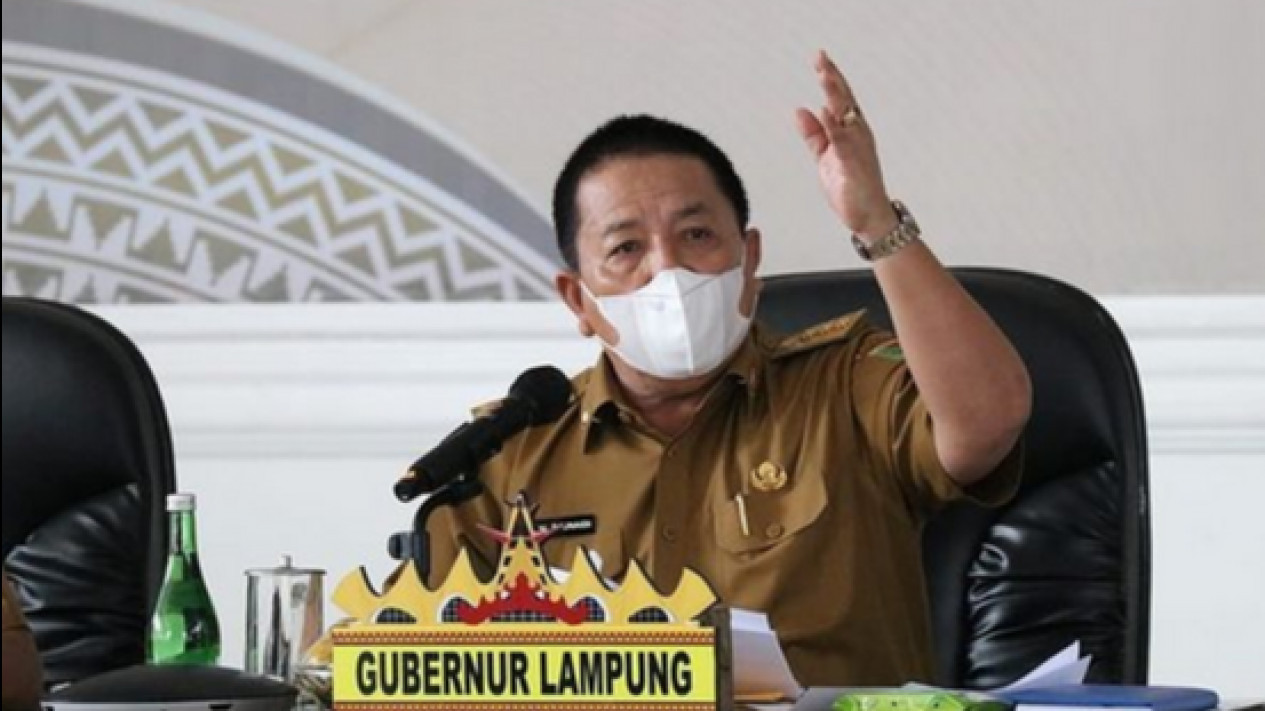 Dikritik Soal Kondisi Lampung, Laporan Harta Kekayaan Gubernur Lampung Mengalami Peningkatan, Namun Laporan Utangnya Kok Stabil?
            - galeri foto