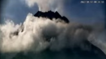 Gunung Merapi Luncurkan 3 Kali Guguran Lava Dengan Jarak Luncur Maksimal 1 Kilometer