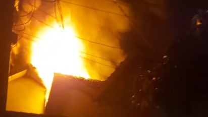 Komputer Konslet, Rumah Kontrakan di Jember Terbakar