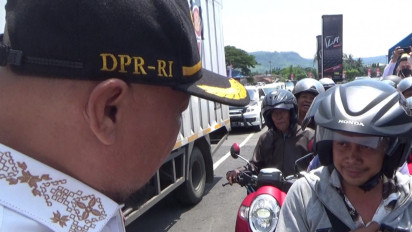 Jelang Puncak Mudik dari Bali ke Jawa, DPR RI Sidak Pelabuhan Ketapang, Banyuwangi, Ini Hasilnya