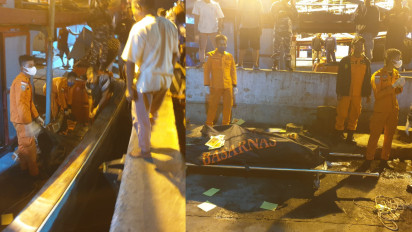 Tim SAR Gabungan Berhasil Evakuasi Jenazah Dua Orang Nelayan yang Terhempas Ombak di Pulau Damar Kepualauan Seribu