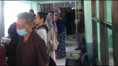 Terapkan Kebijakan Baru, Antrean Pasien BPJS Mengular di RSUD Caruban Madiun