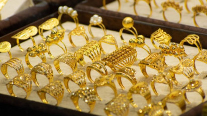 H-4 Idul Fitri, Pedagang Toko Emas di Medan Masih Sepi Pembeli