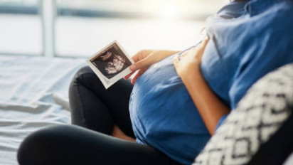 Akibat Pergaulan Bebas, Hamil Duluan Lalu Menikah, Begini Hukum dan Nasab Anaknya Menurut Buya Yahya